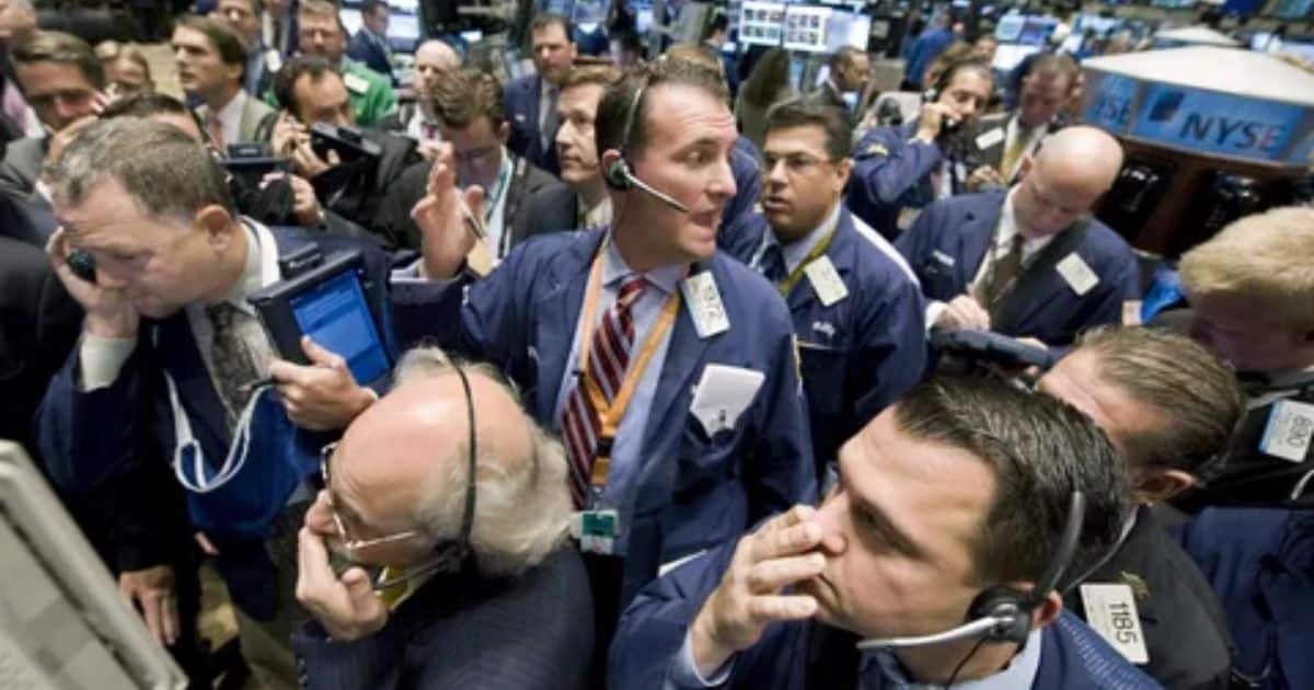 Why Did Many Banks Fail After the Stock Market Crashed