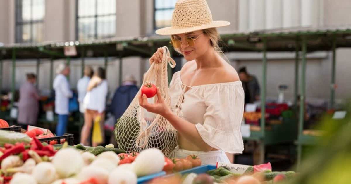 Why Shop at a Farmers Market